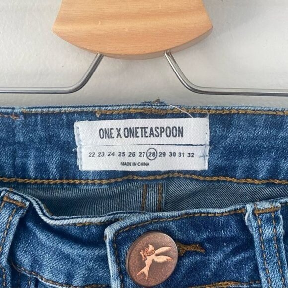 One x One Teaspoon High Waist Freebird II Distressed Stretch Fitted Jeans 28/6 - Picture 10 of 11